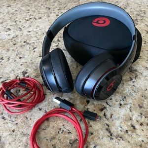 Wireless Beats Solo